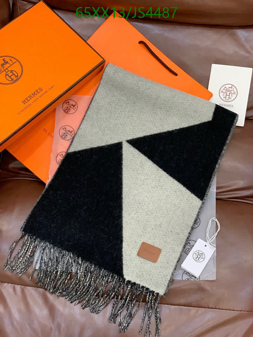 Hermes-Scarf Code: JS4487 $: 65USD