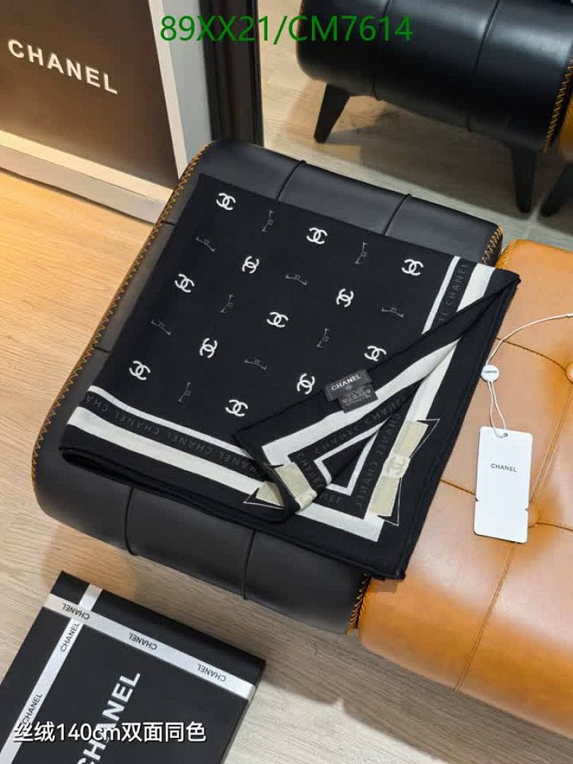 Chanel-Scarf Code: CM7614 $: 89USD
