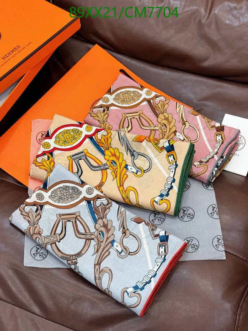 Hermes-Scarf Code: CM7704 $: 89USD