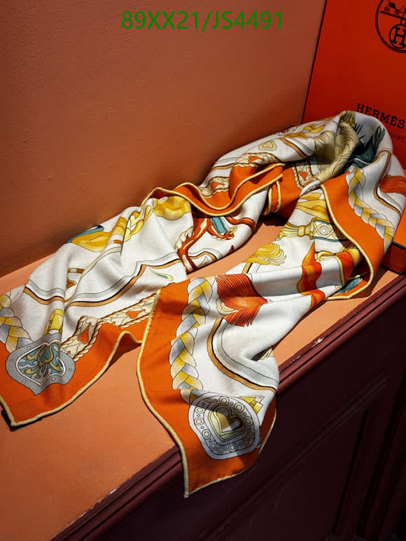 Hermes-Scarf Code: JS4491 $: 89USD