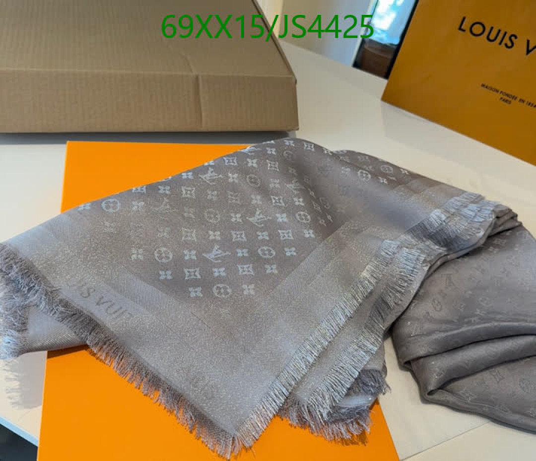 LV-Scarf Code: JS4425 $: 69USD