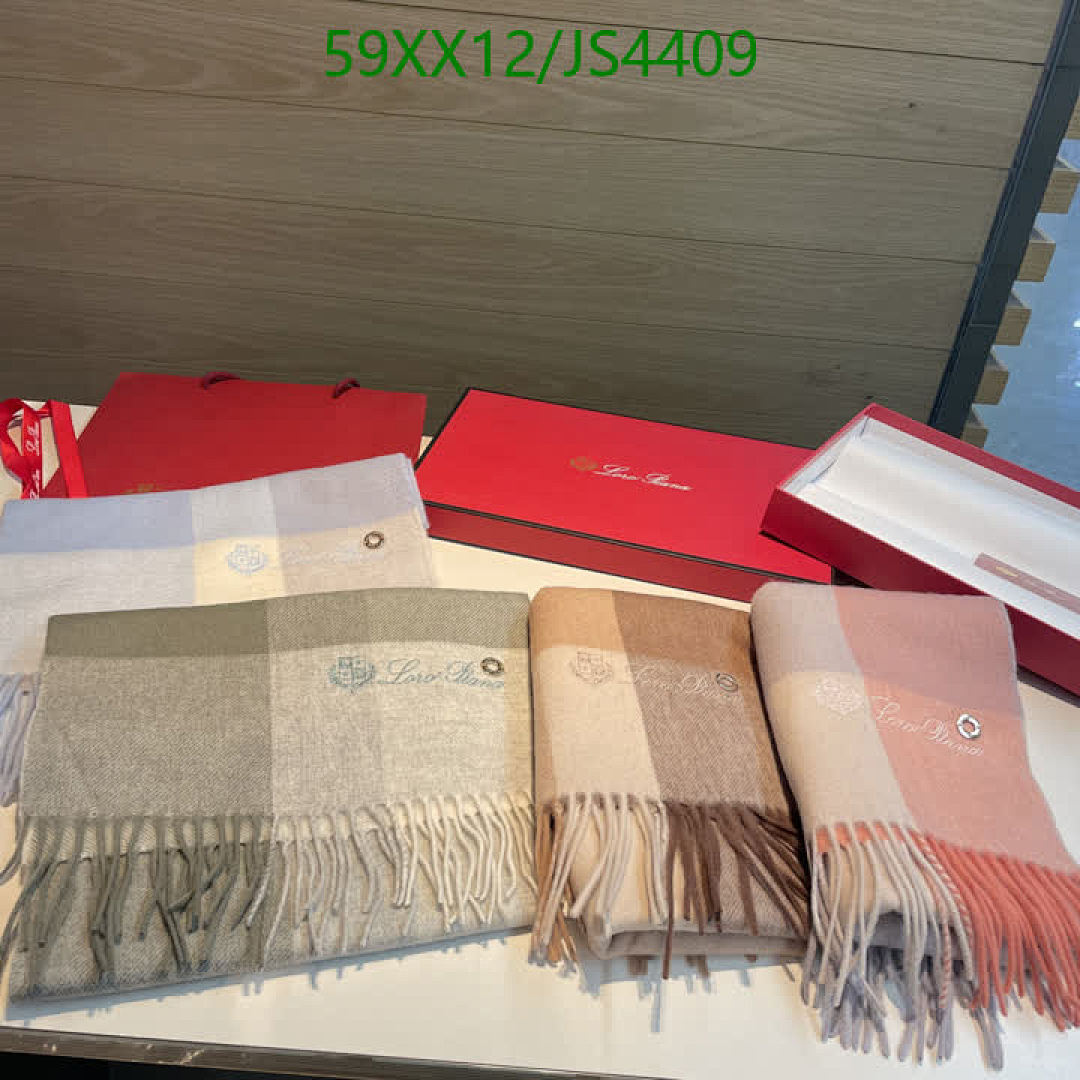 Loro Piana-Scarf Code: JS4409 $: 59USD