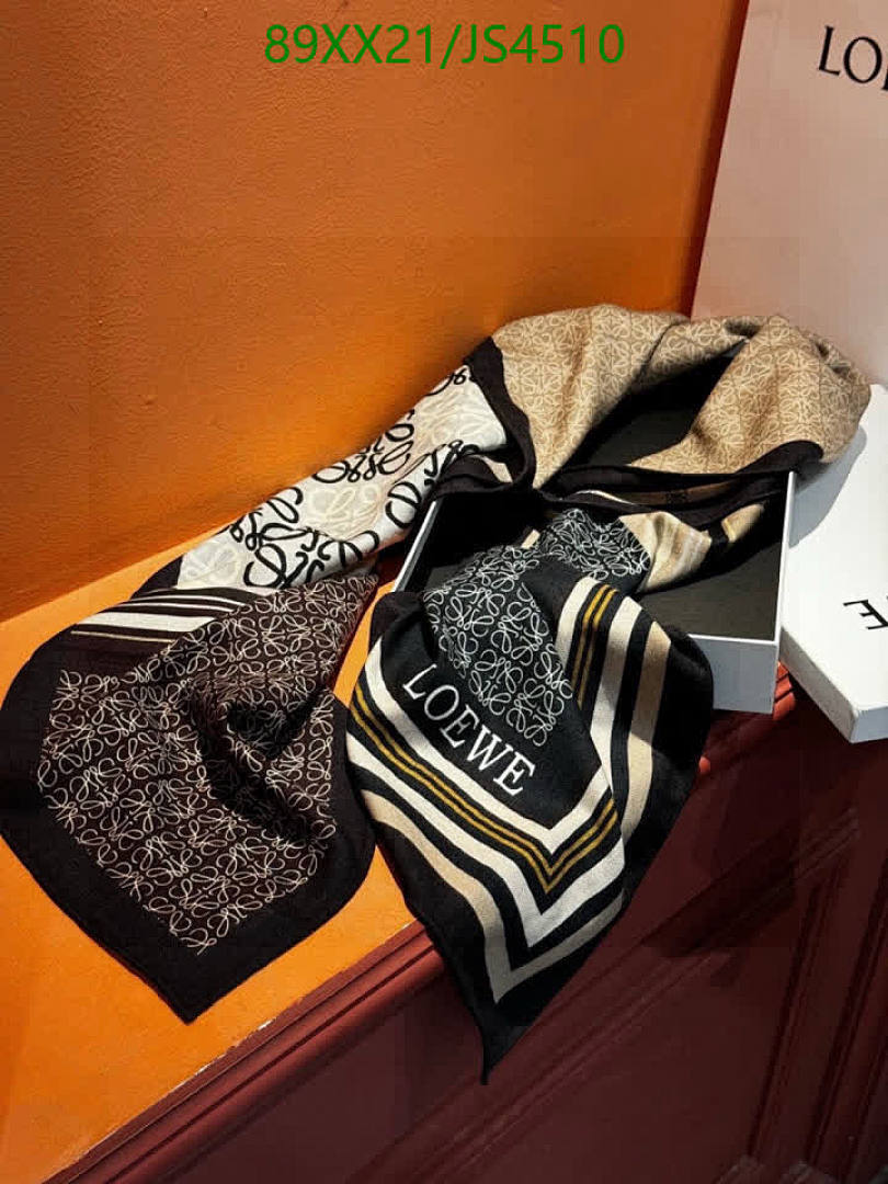 Loewe-Scarf Code: JS4510 $: 89USD