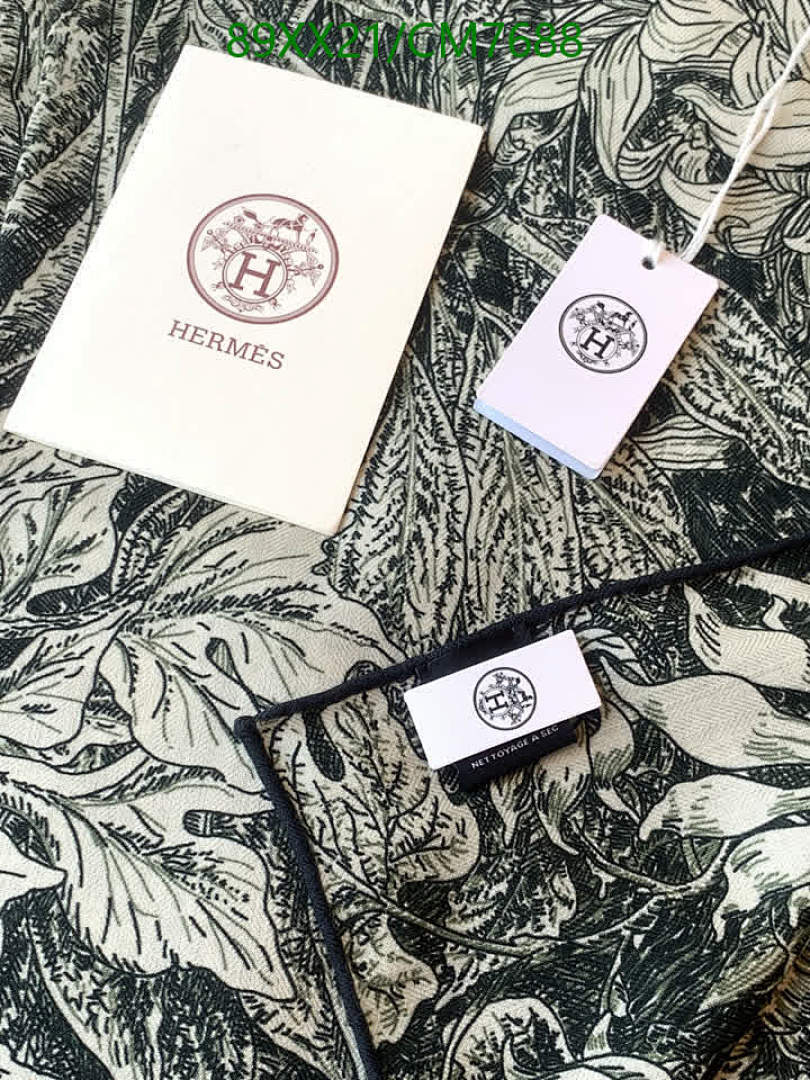 Hermes-Scarf Code: CM7688 $: 89USD
