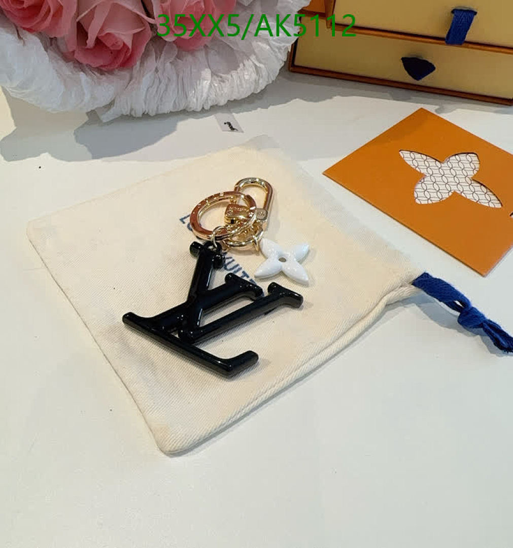 LV-Key pendant Code: AK5112 $: 35USD