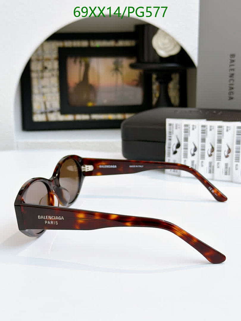 Balenciaga-Glasses Code: PG577 $: 69USD