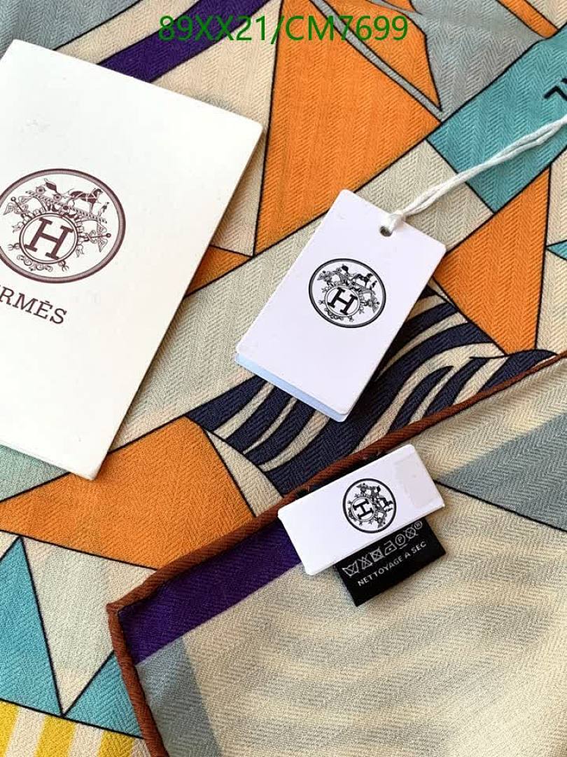 Hermes-Scarf Code: CM7699 $: 89USD