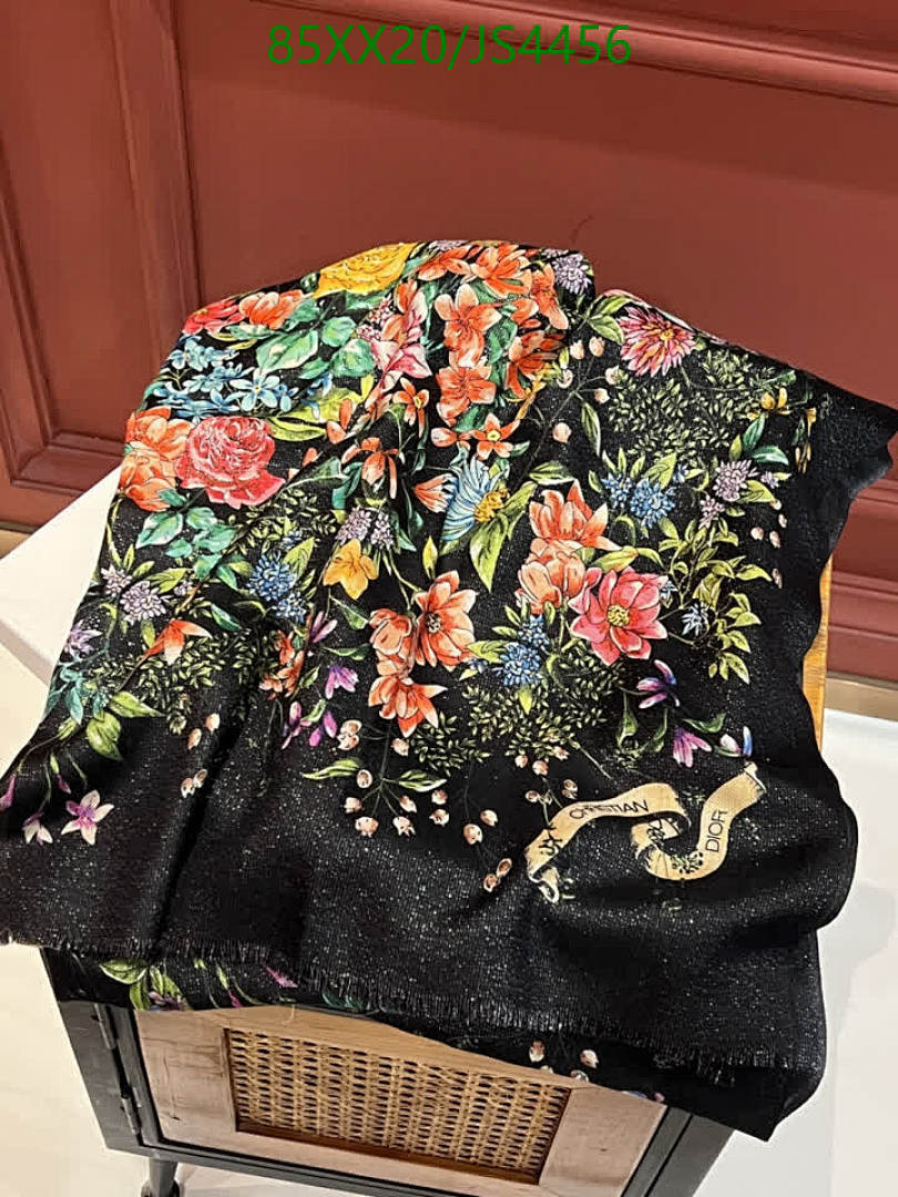 Dior-Scarf Code: JS4456 $: 85USD