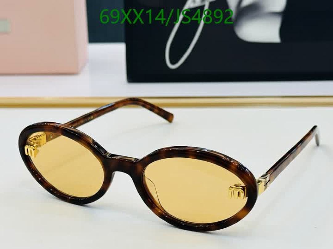 Miu Miu-Glasses Code: JS4892 $: 69USD