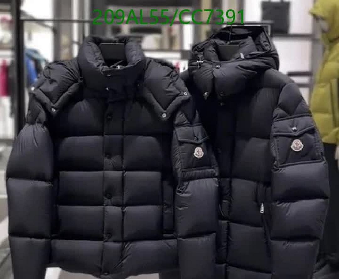 Moncler-Down jacket Women Code: CC7391 $: 209USD
