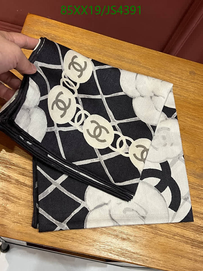 Chanel-Scarf Code: JS4391 $: 85USD