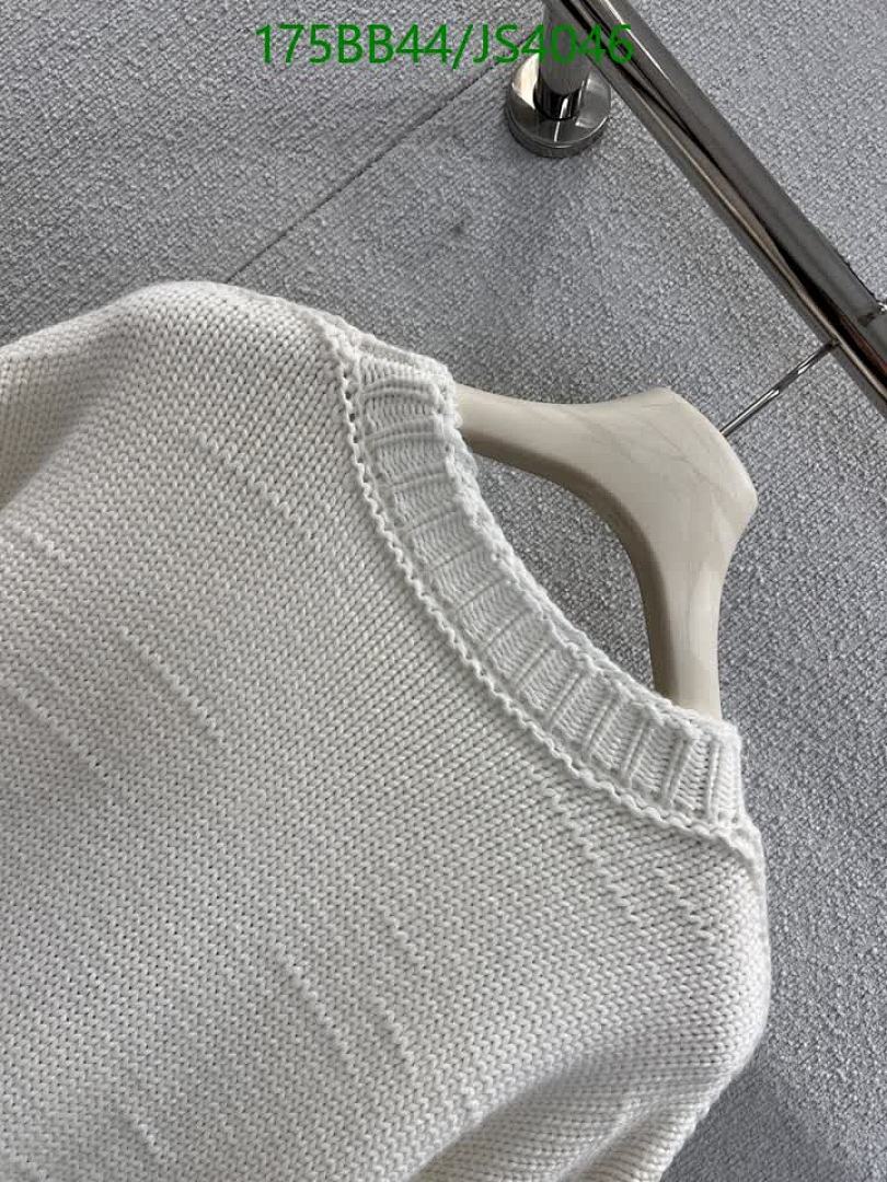 LV-Clothing Code: JS4046 $: 175USD