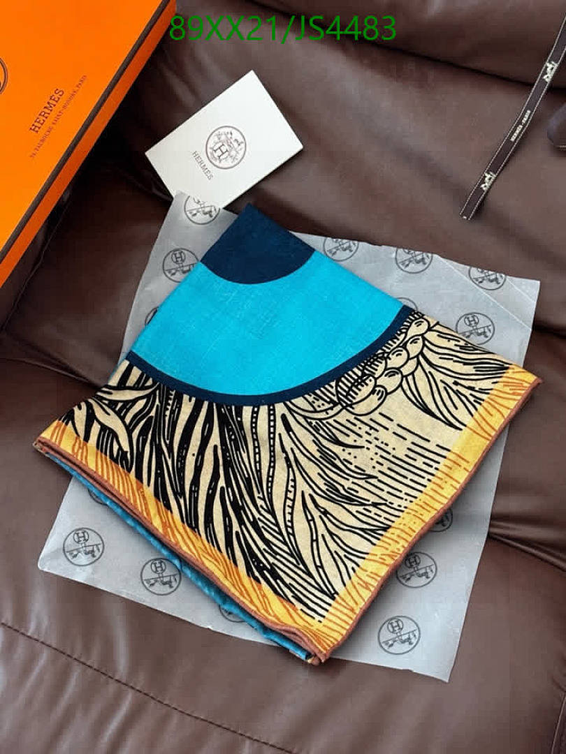 Hermes-Scarf Code: JS4483 $: 89USD