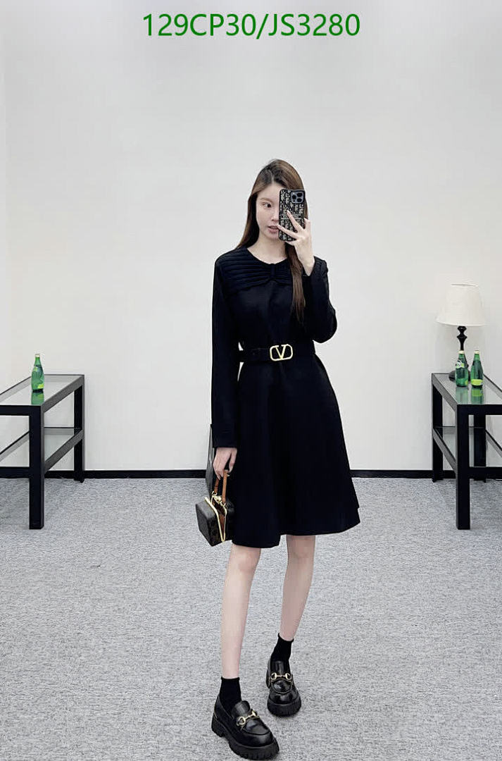 Valentino-Clothing Code: JS3280 $: 129USD