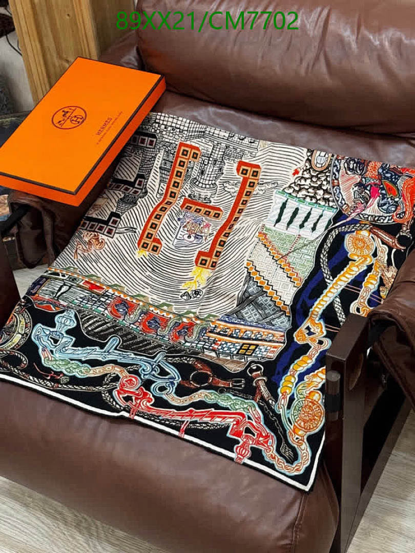 Hermes-Scarf Code: CM7702 $: 89USD