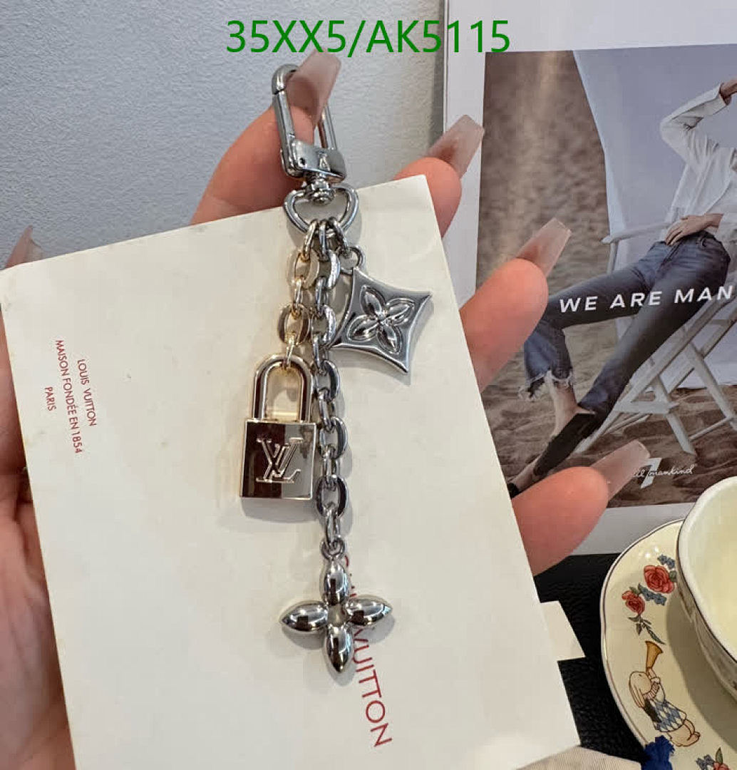 LV-Key pendant Code: AK5115 $: 35USD