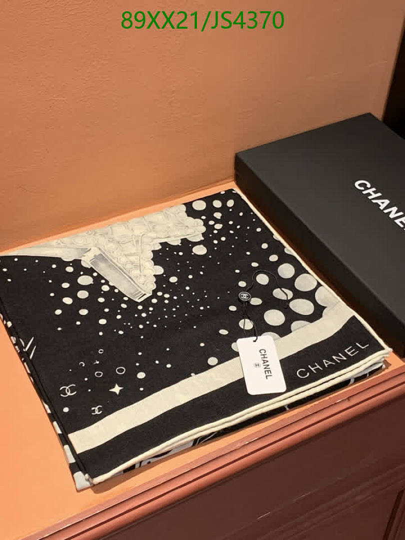 Chanel-Scarf Code: JS4370 $: 89USD