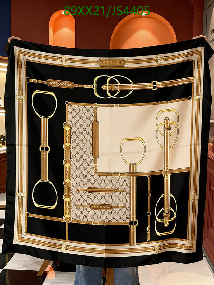 Gucci-Scarf Code: JS4405 $: 89USD