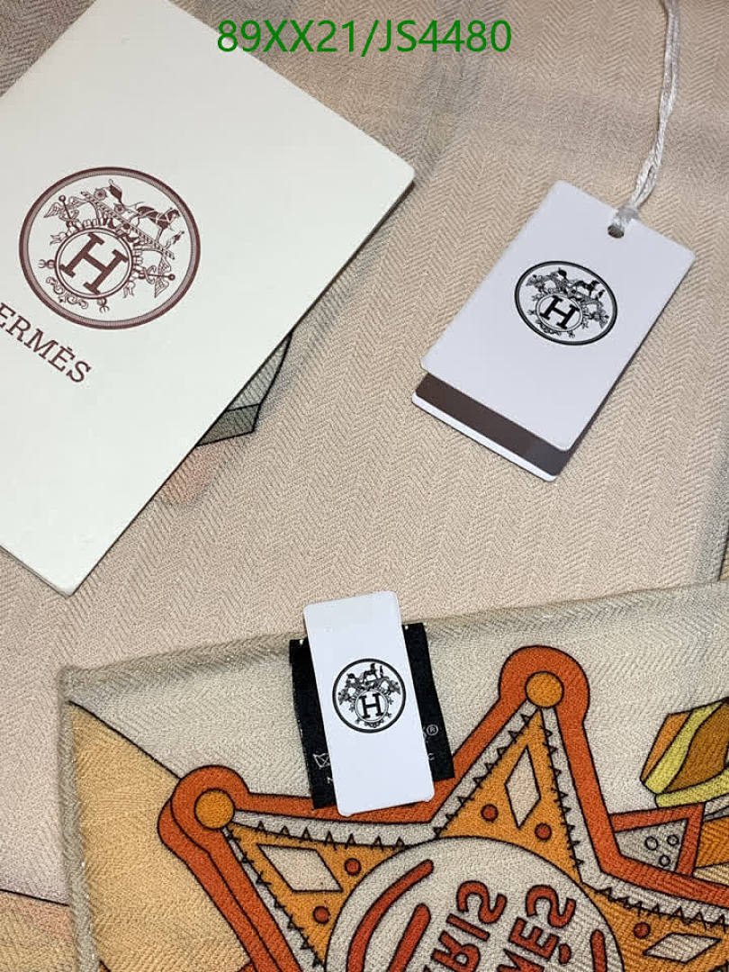 Hermes-Scarf Code: JS4480 $: 89USD