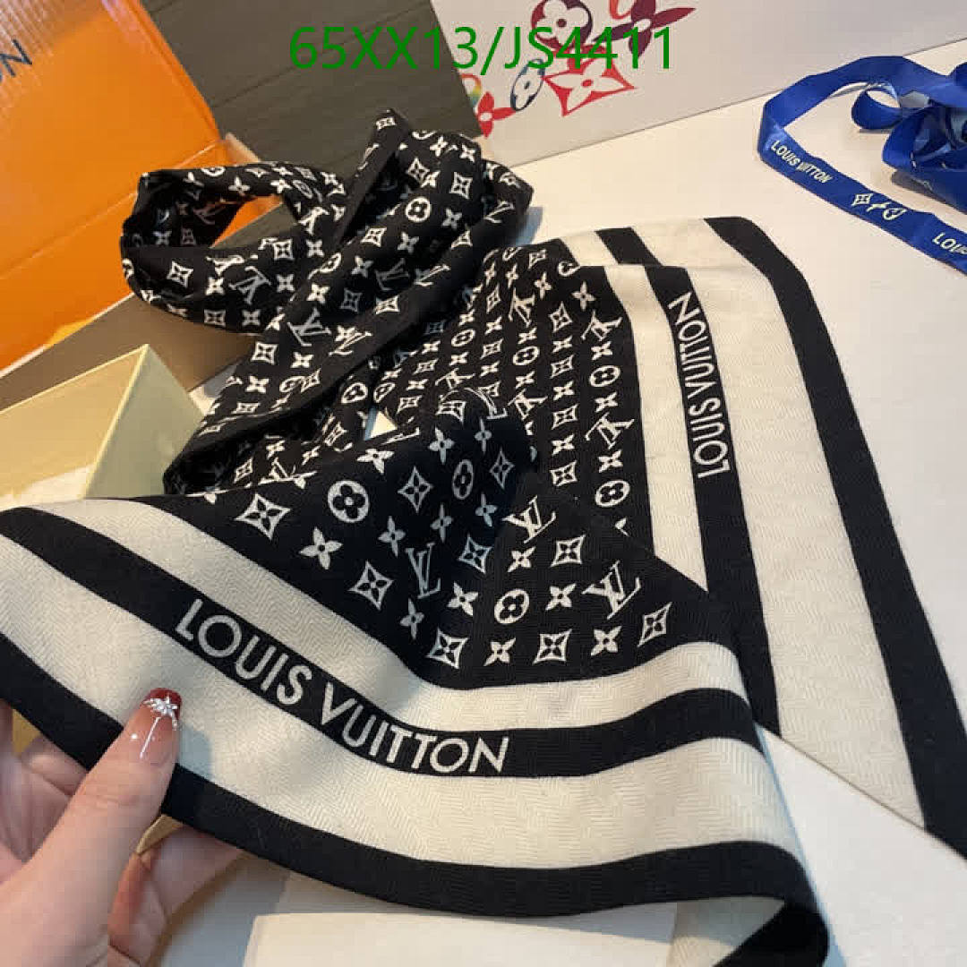 LV-Scarf Code: JS4411 $: 65USD