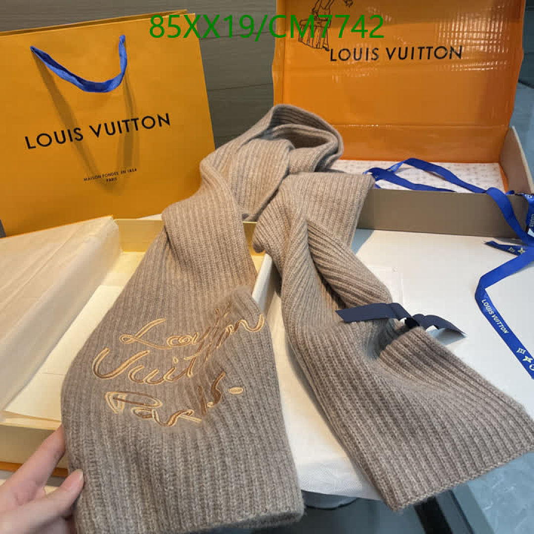 LV-Scarf Code: CM7742 $: 85USD