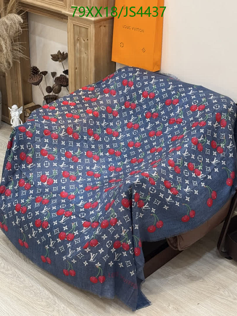 LV-Scarf Code: JS4437 $: 79USD