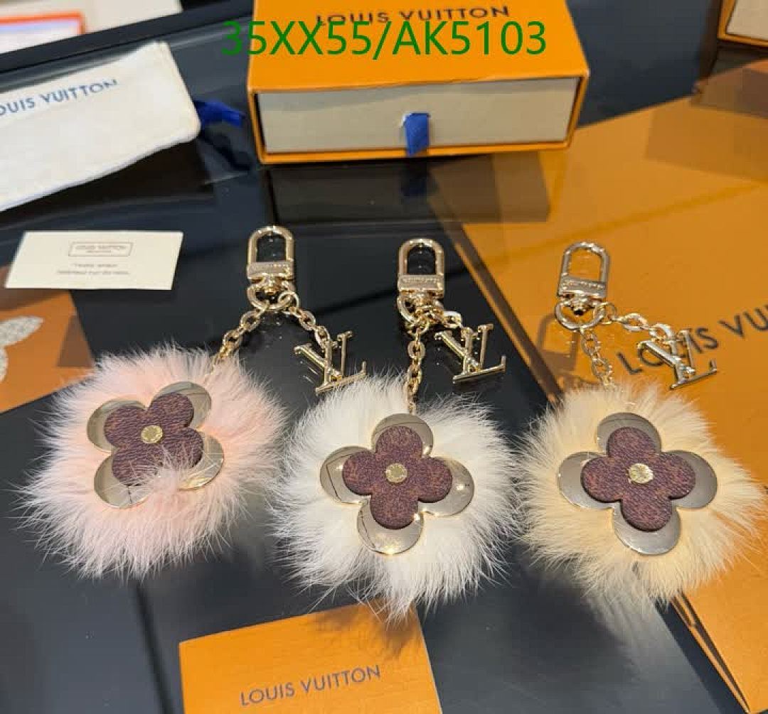 LV-Key pendant Code: AK5103 $: 35USD