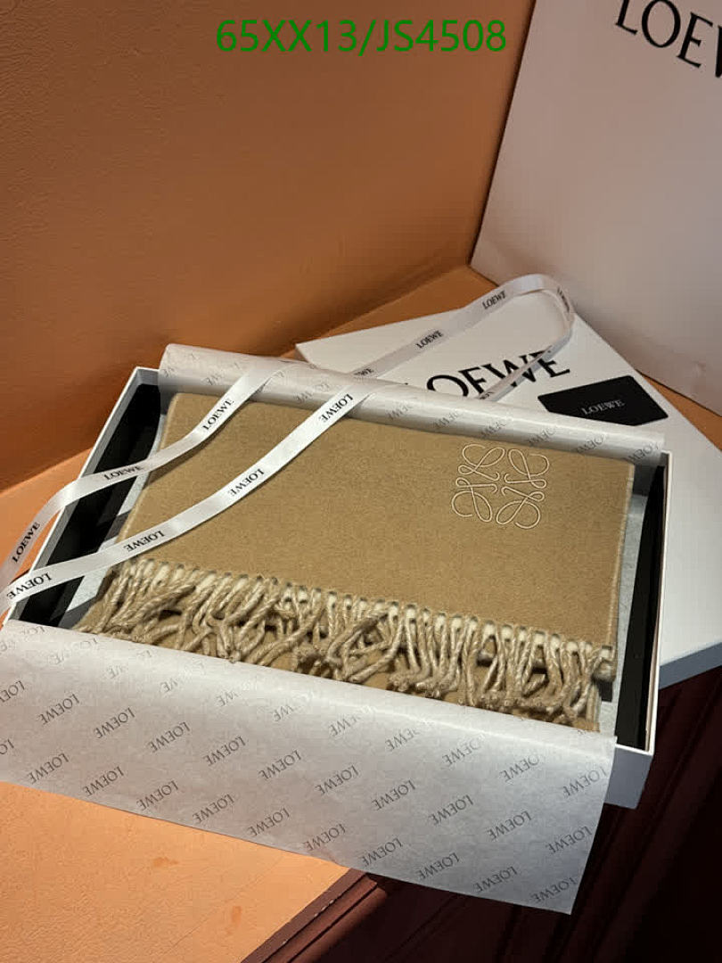 Loewe-Scarf Code: JS4508 $: 65USD