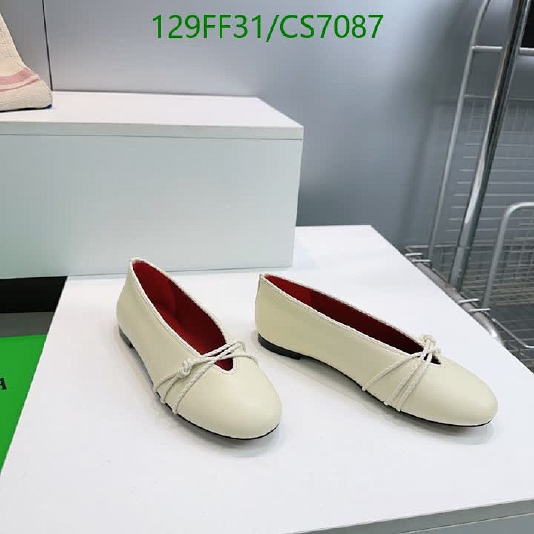 BV-Women Shoes Code: CS7087 $: 129USD