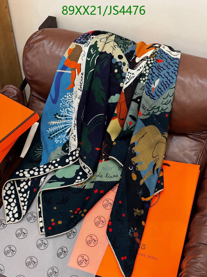 Hermes-Scarf Code: JS4476 $: 89USD