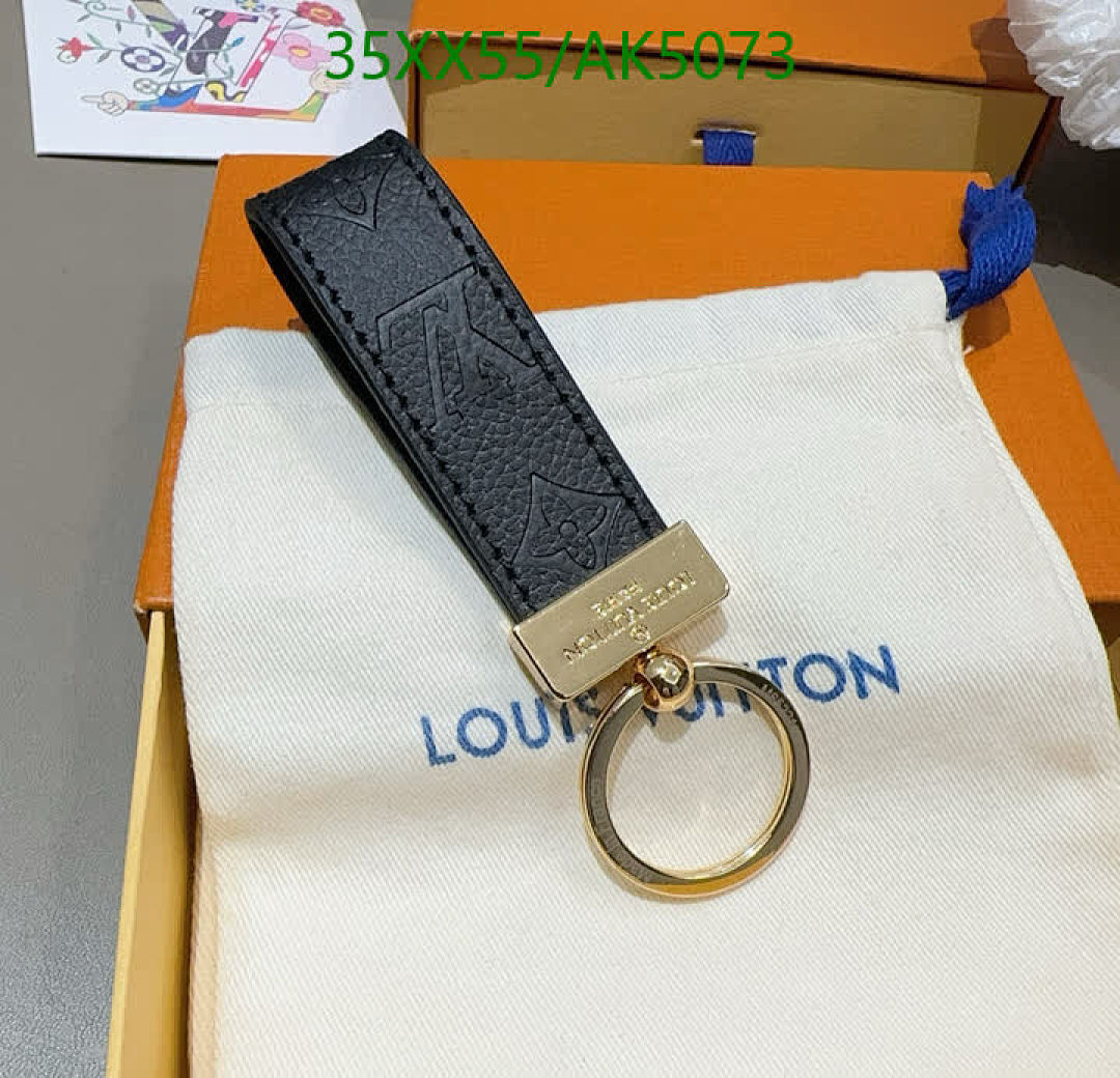 LV-Key pendant Code: AK5073 $: 35USD