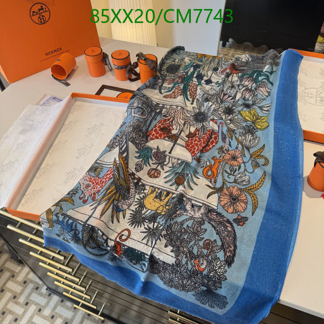 LV-Scarf Code: CM7743 $: 85USD