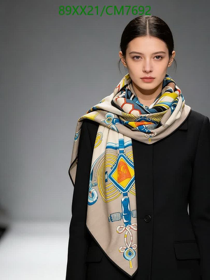 Hermes-Scarf Code: CM7692 $: 89USD