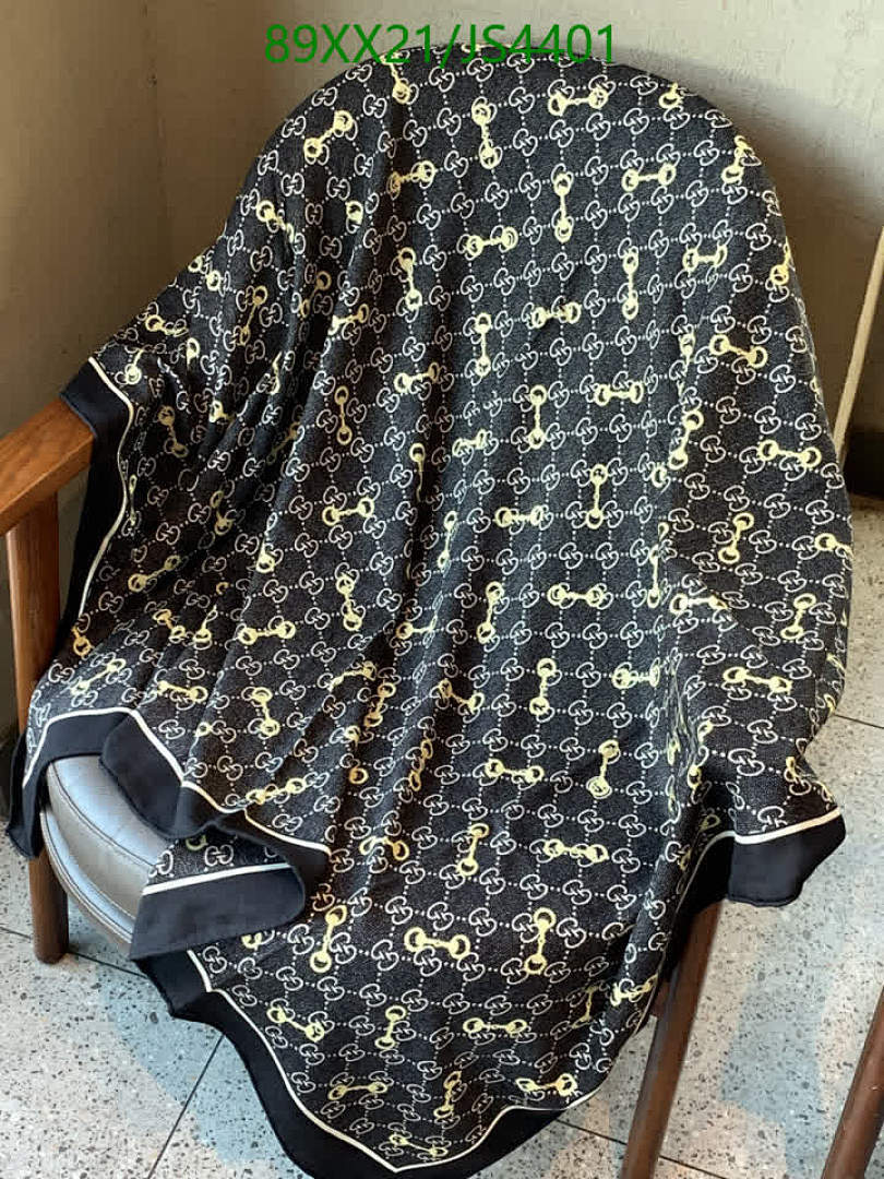 Gucci-Scarf Code: JS4401 $: 89USD