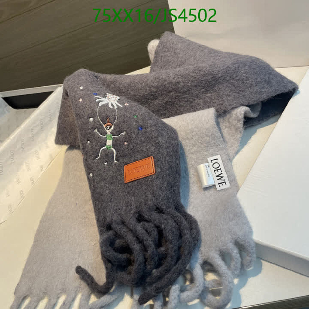 Loewe-Scarf Code: JS4502 $: 75USD