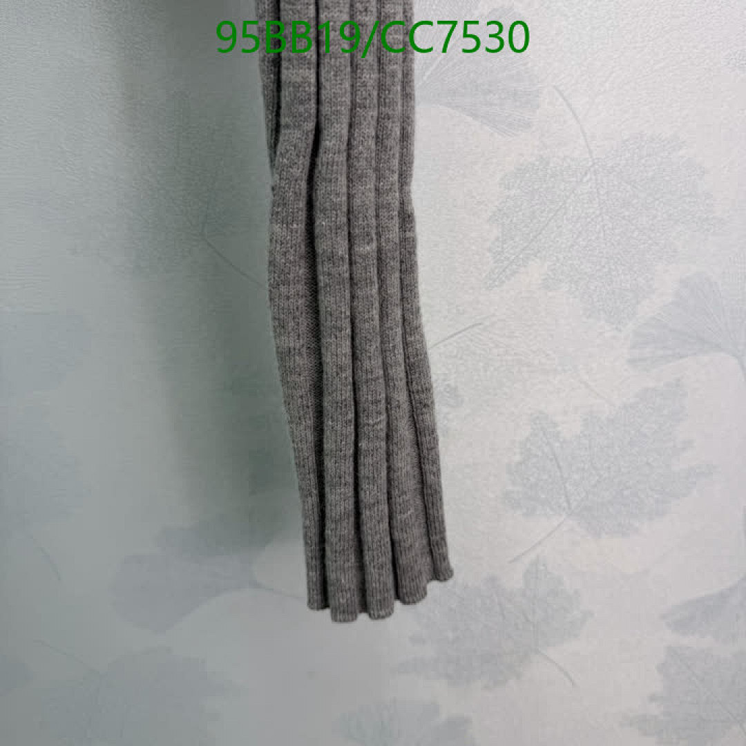 MIUMIU-Clothing Code: CC7530 $: 95USD