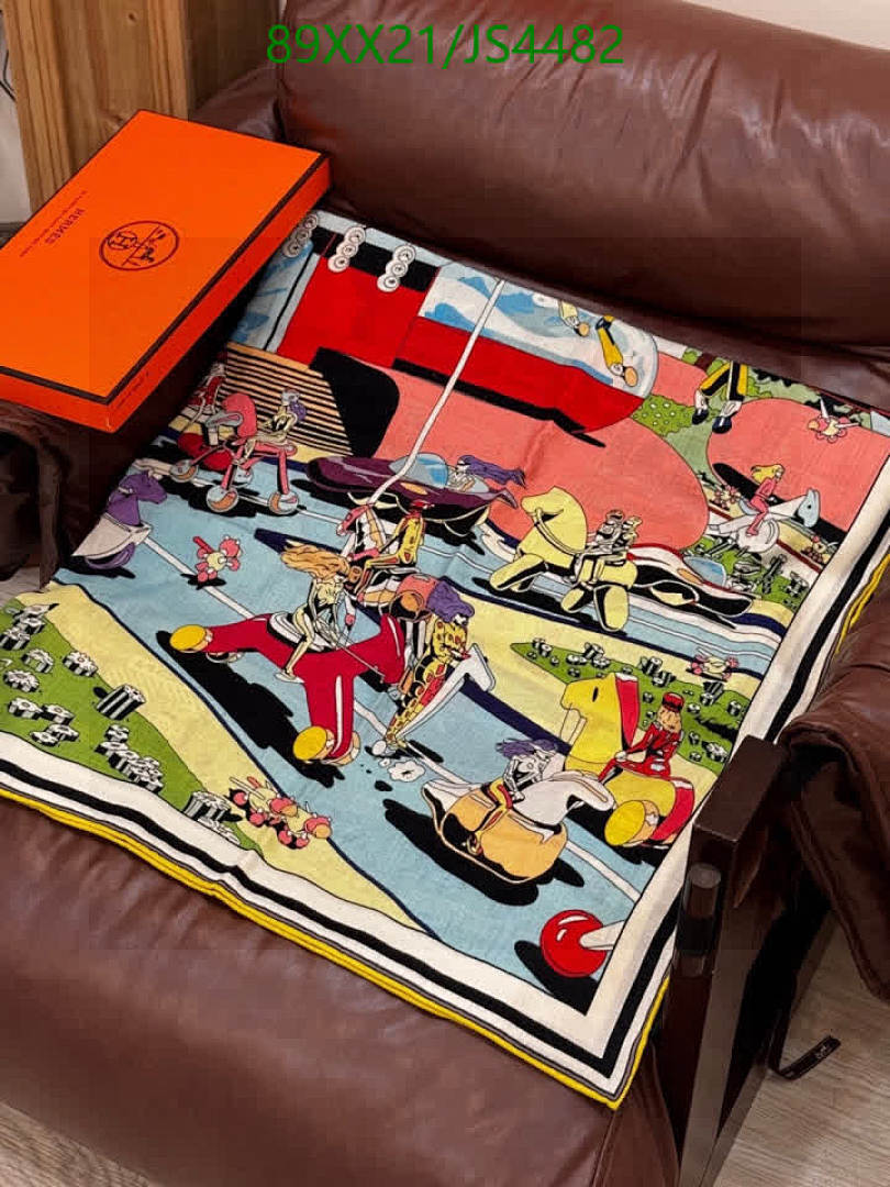 Hermes-Scarf Code: JS4482 $: 89USD