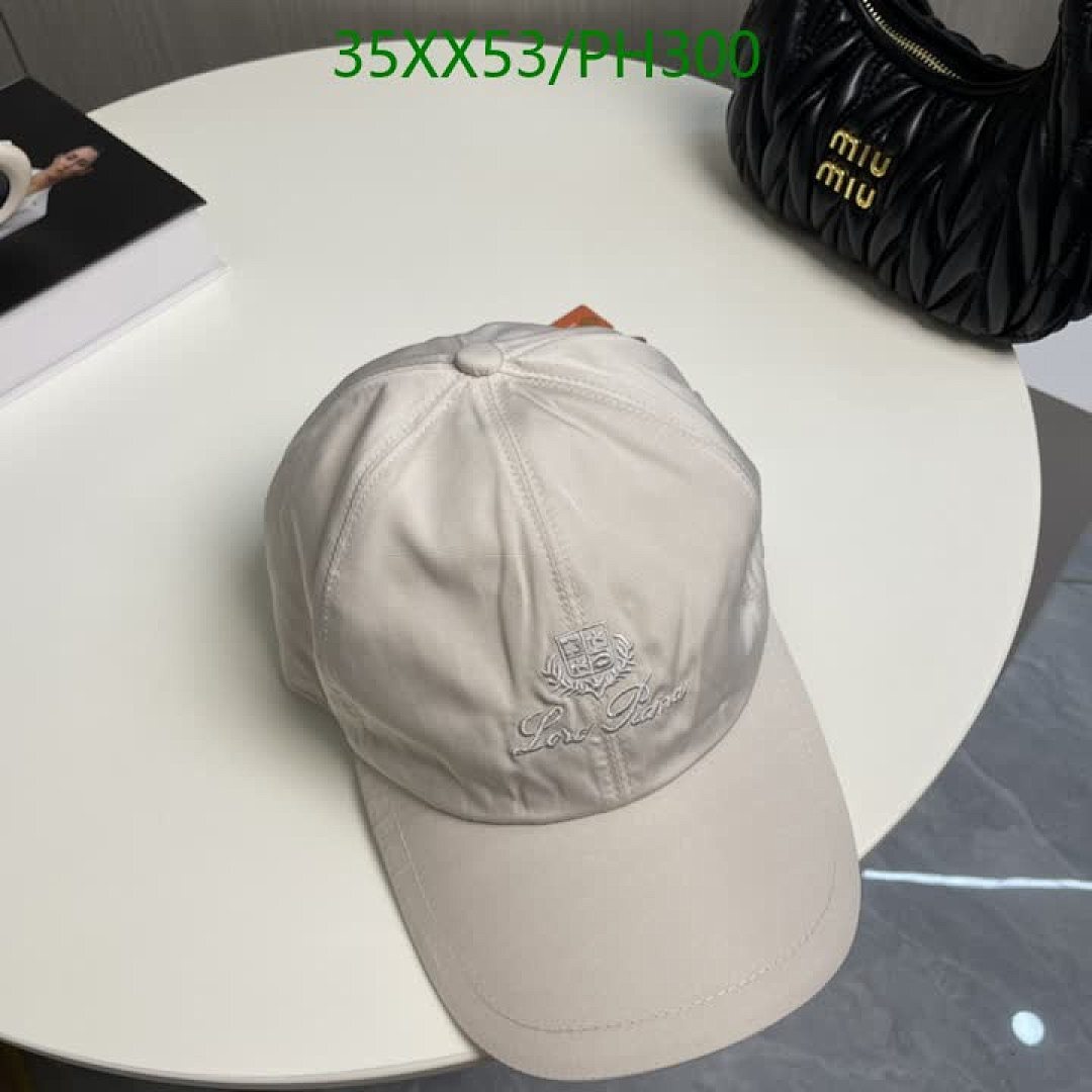 Lora Piana-Cap(Hat) Code: PH300 $: 35USD