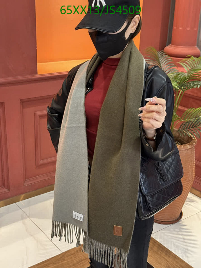 Loewe-Scarf Code: JS4509 $: 65USD