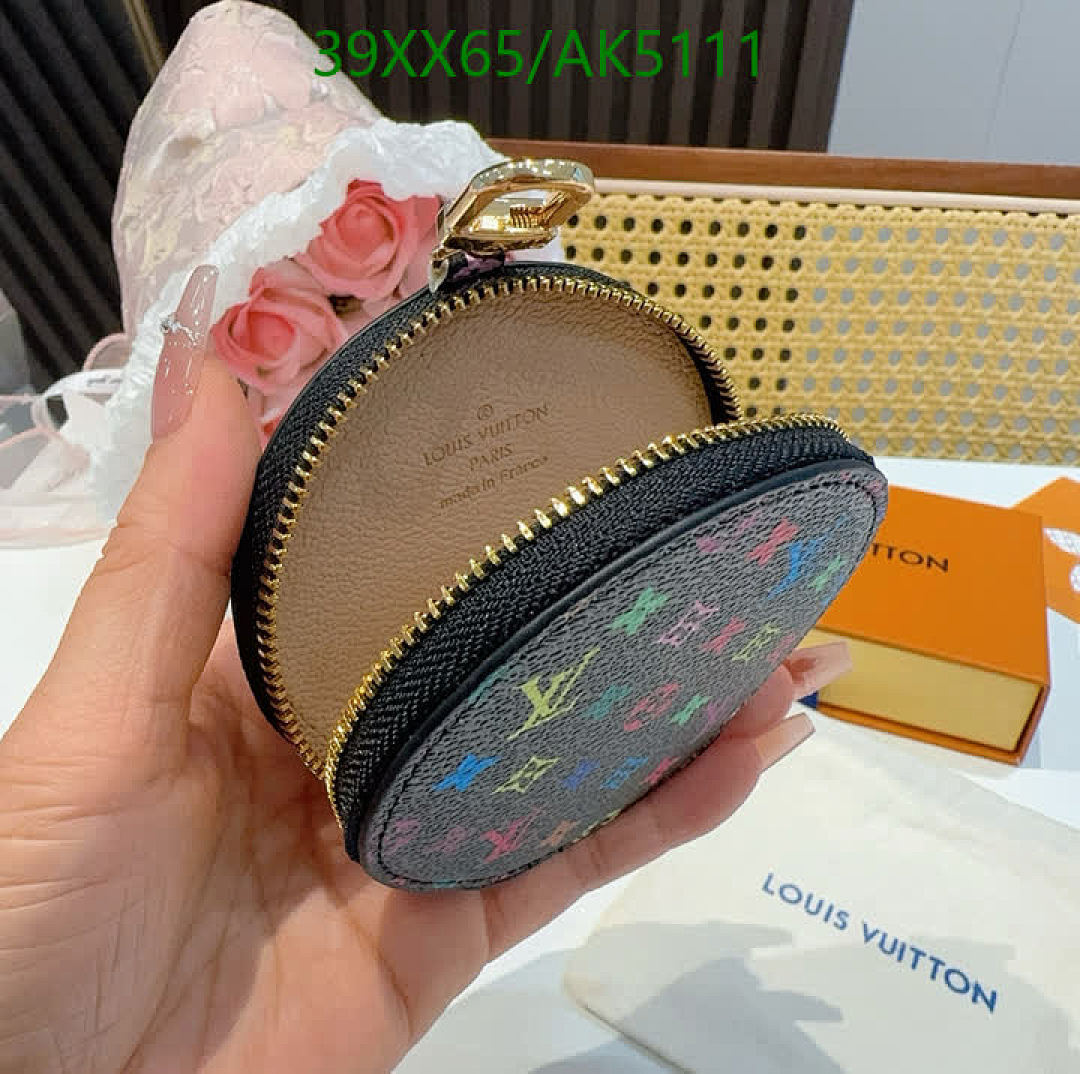 LV-Key pendant Code: AK5111 $: 39USD