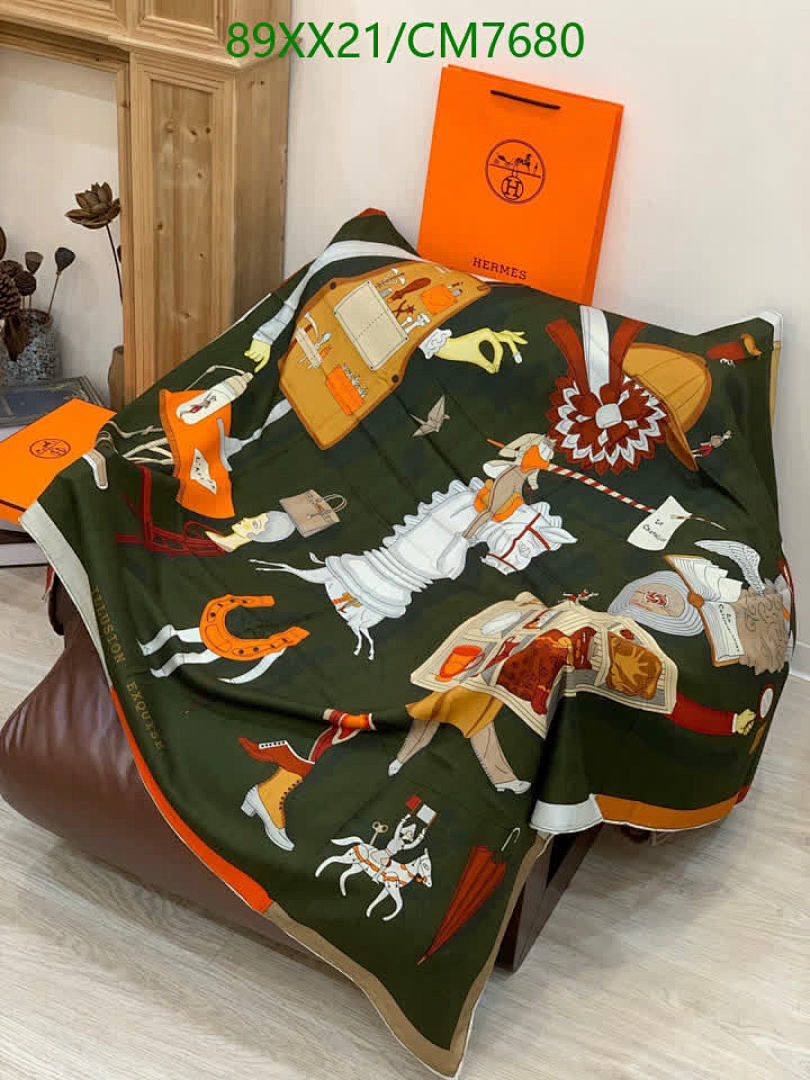 Hermes-Scarf Code: CM7680 $: 89USD