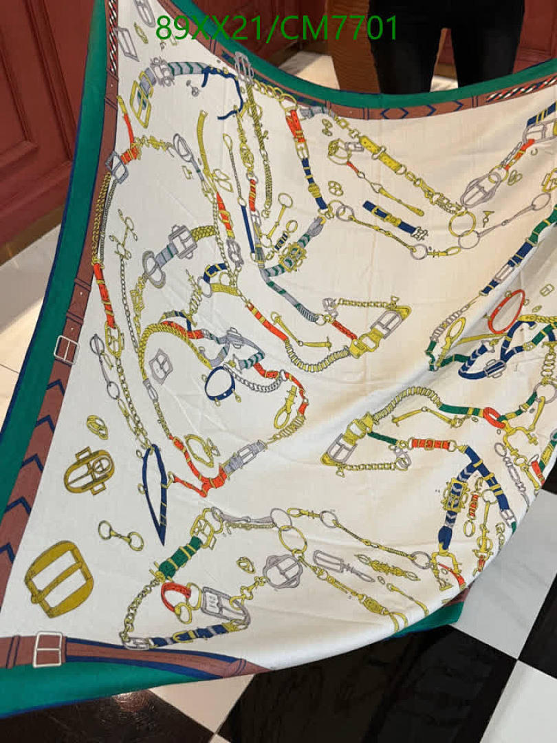Hermes-Scarf Code: CM7701 $: 89USD