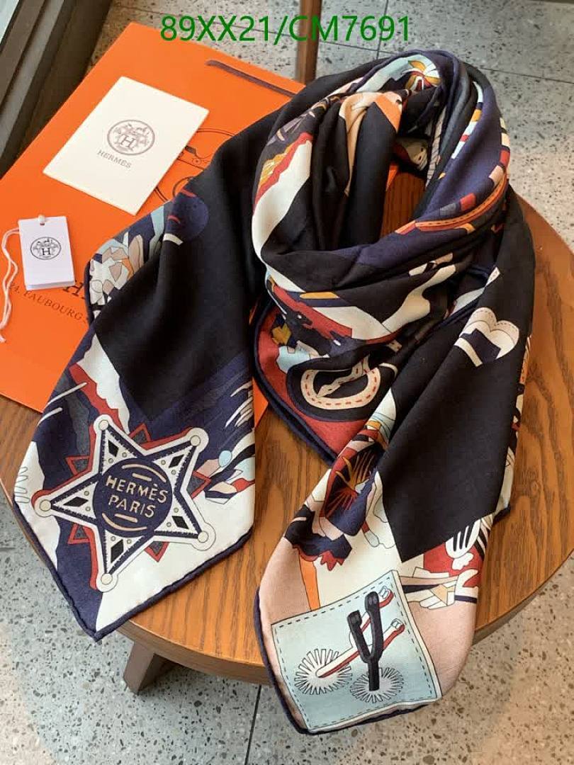 Hermes-Scarf Code: CM7691 $: 89USD