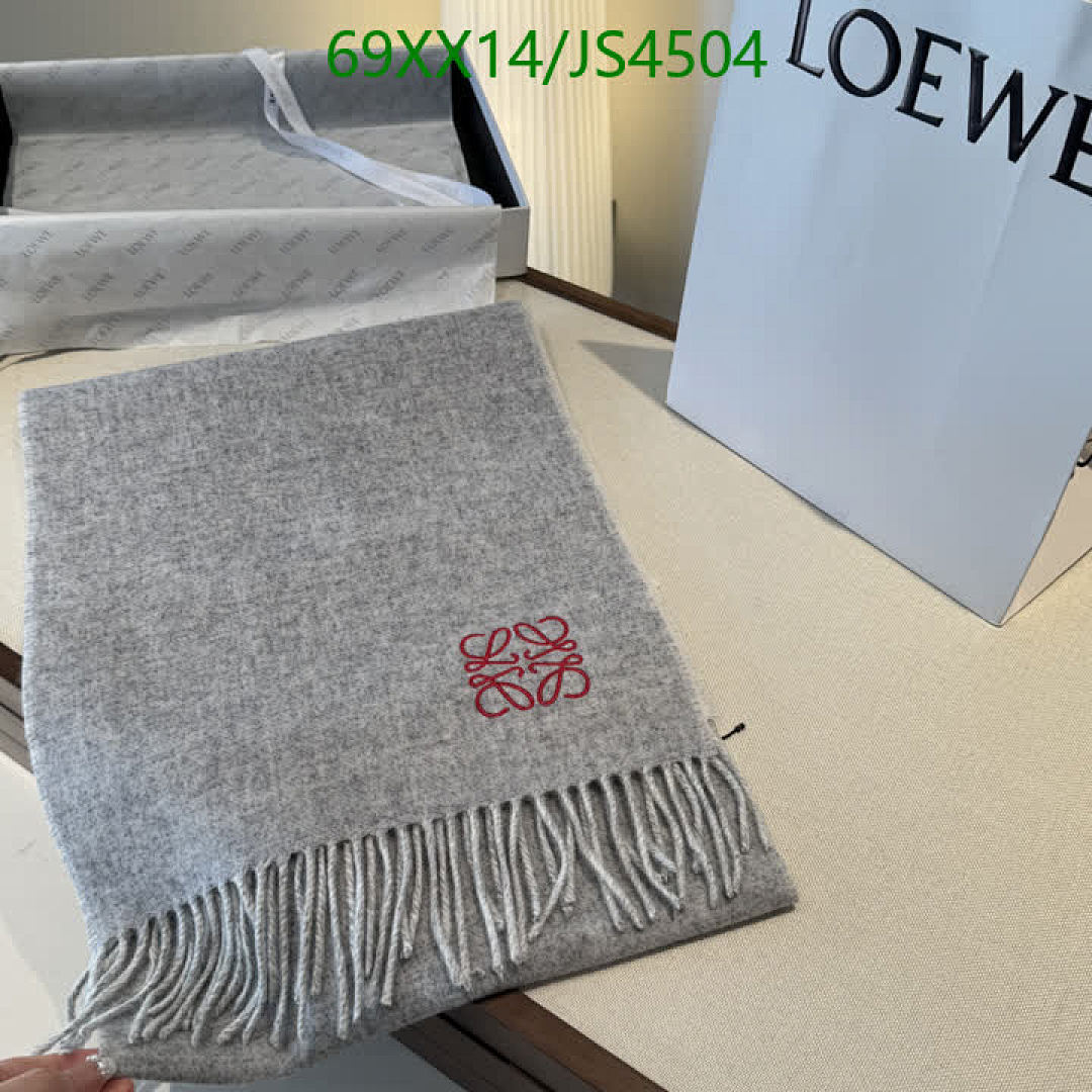 Loewe-Scarf Code: JS4504 $: 69USD
