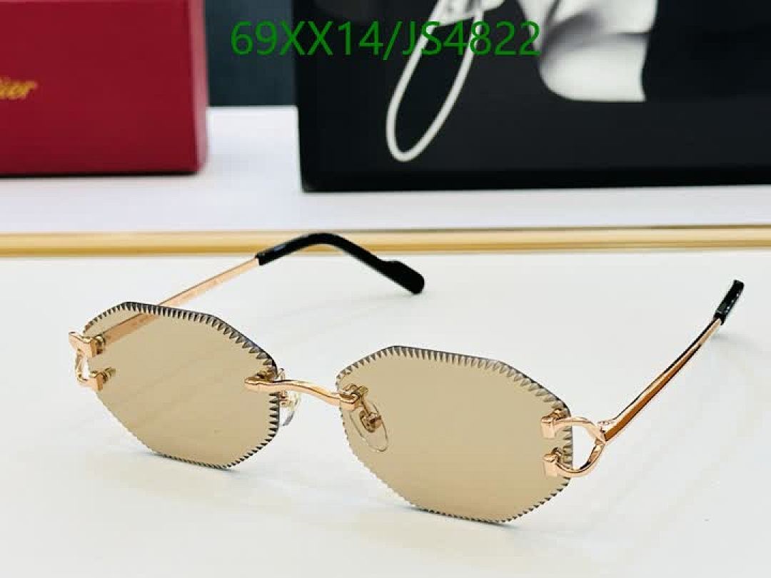 Cartier-Glasses Code: JS4822 $: 69USD