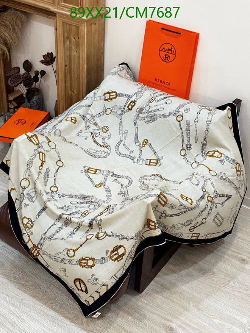 Hermes-Scarf Code: CM7687 $: 89USD