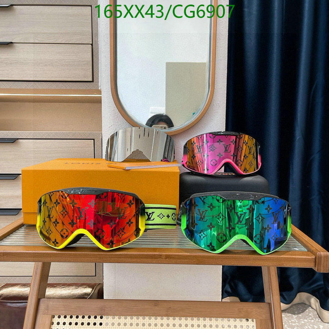 Ski goggles-Glasses Code: CG6907 $: 165USD