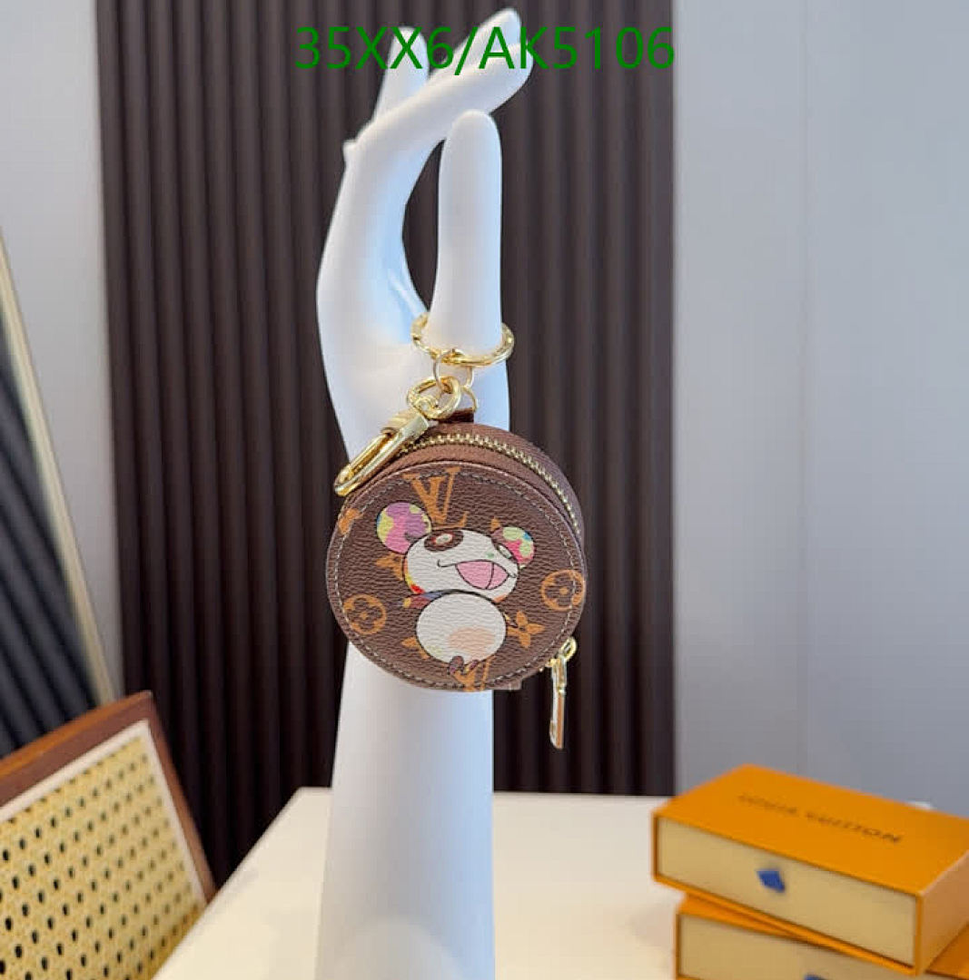 LV-Key pendant Code: AK5106 $: 35USD