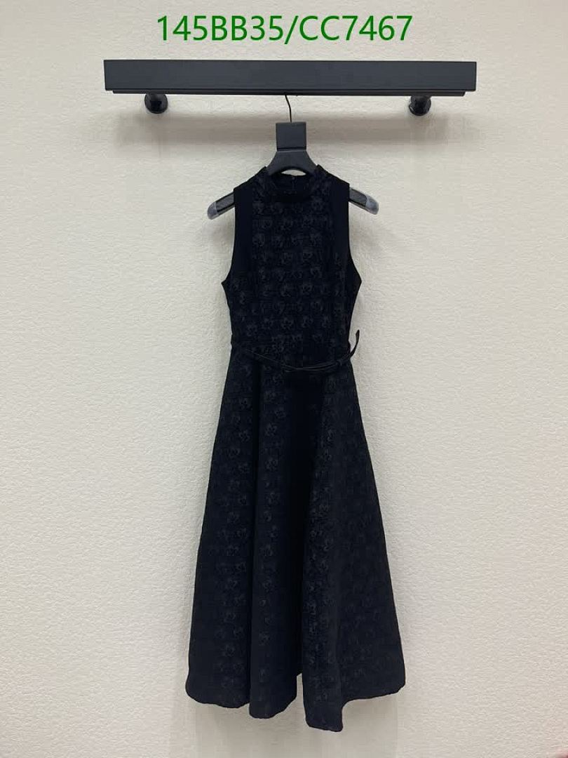 Dior-Clothing Code: CC7467 $: 145USD