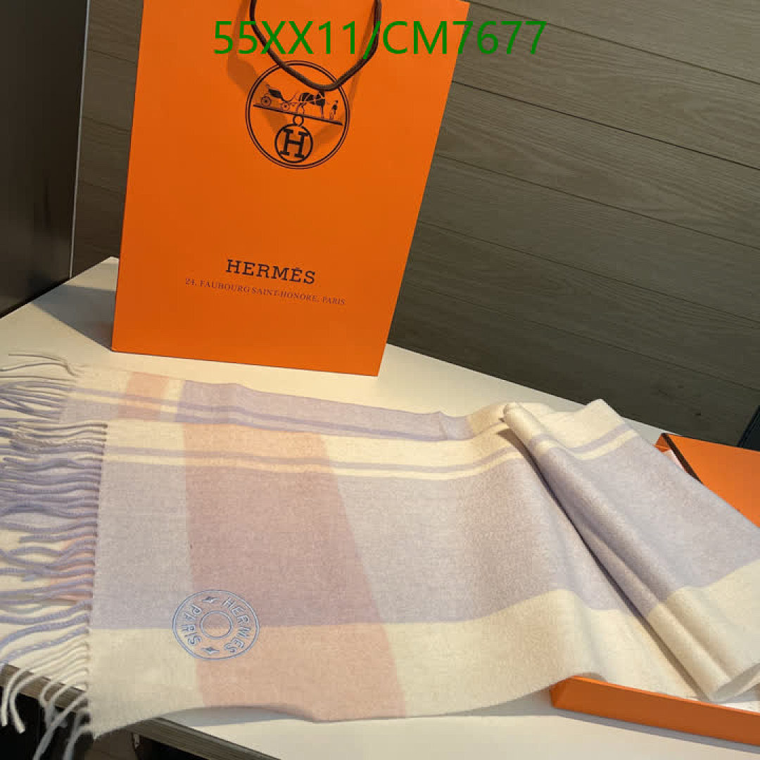 Hermes-Scarf Code: CM7677 $: 55USD